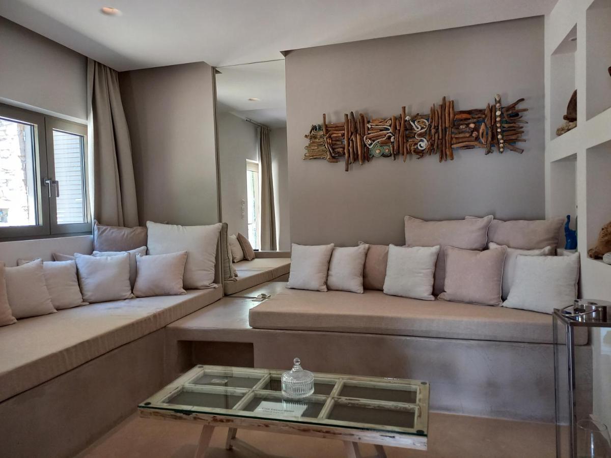 העיירה סקיאתוס Core Luxury Suites (Adults Only) מראה חיצוני תמונה